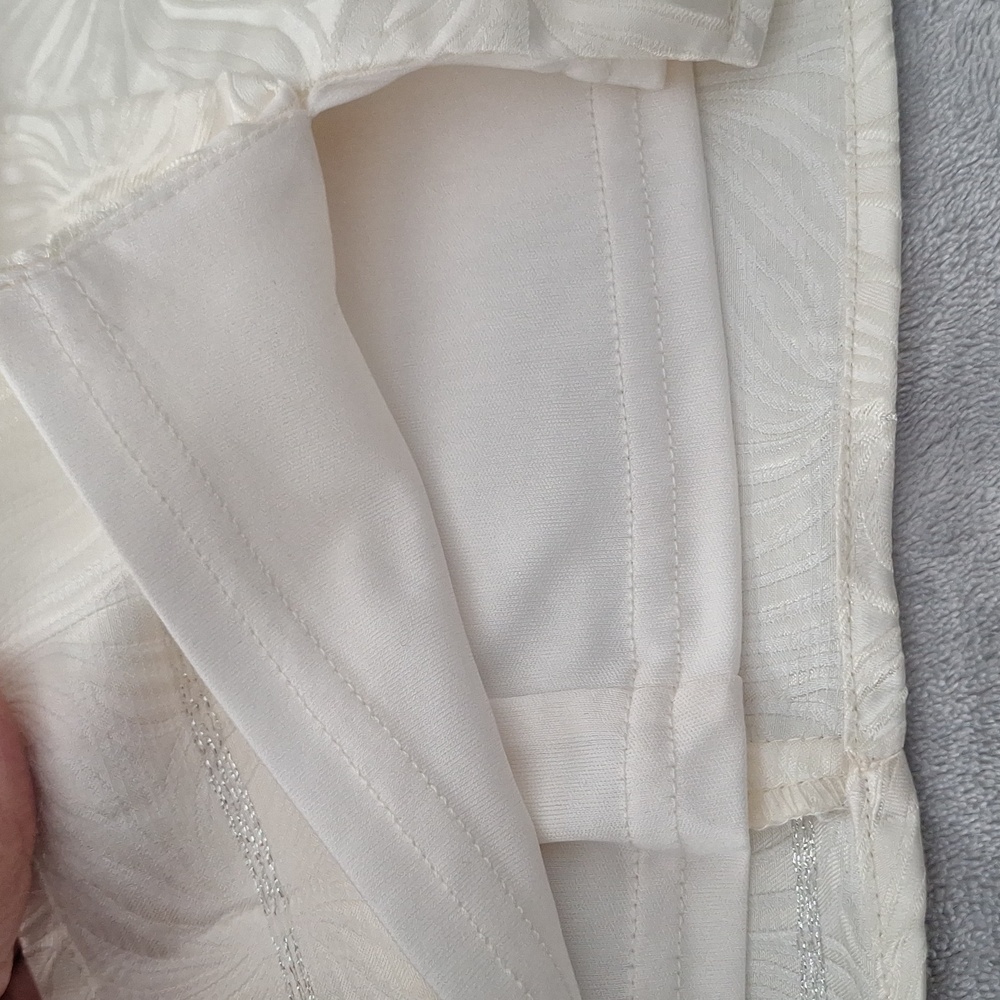 Lulu’s Ivory Jacquard Strapless Bustier Mini Dress Medium - Picture 6 of 7